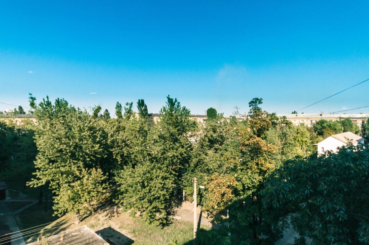קייב Apartment Near Metro Station Darnitsa מראה חיצוני תמונה